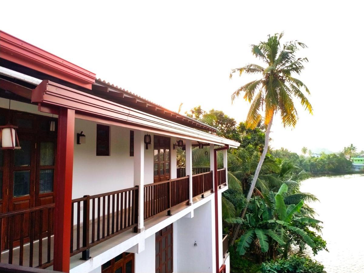 Riverwood Villa Weligama Exteriör bild