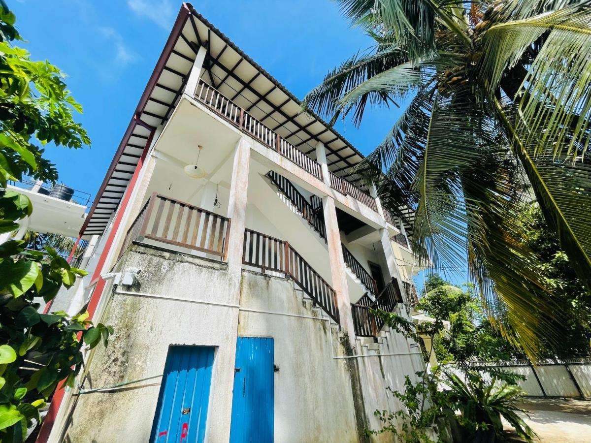 Riverwood Villa Weligama Exteriör bild