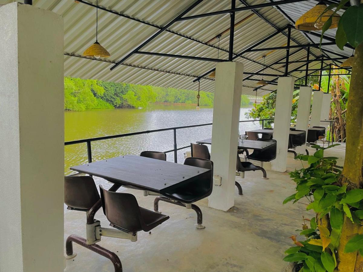 Riverwood Villa Weligama Exteriör bild