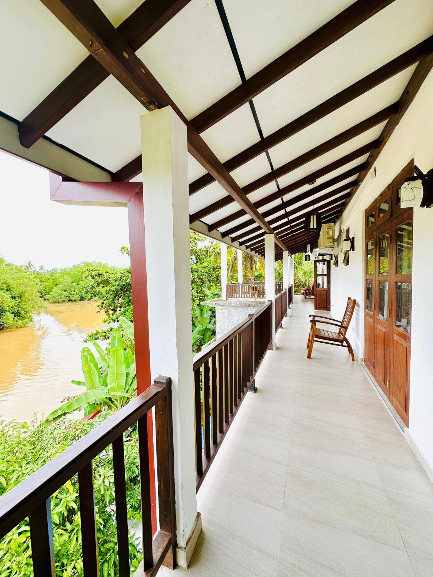 Riverwood Villa Weligama Exteriör bild