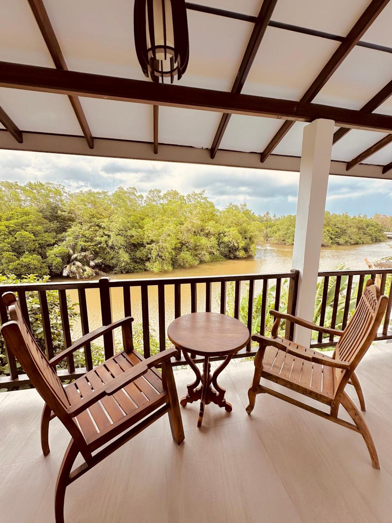 Riverwood Villa Weligama Exteriör bild
