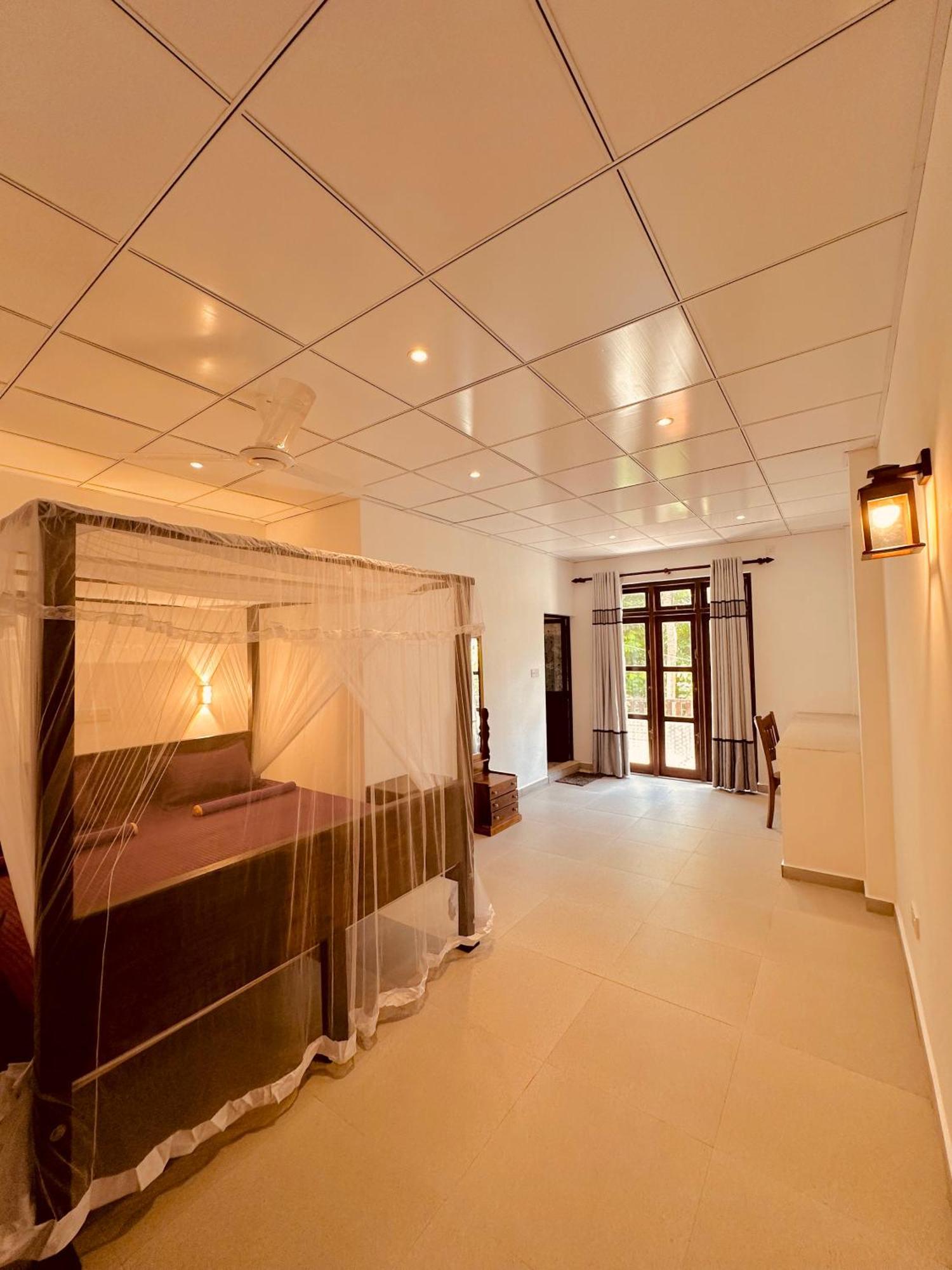 Riverwood Villa Weligama Exteriör bild