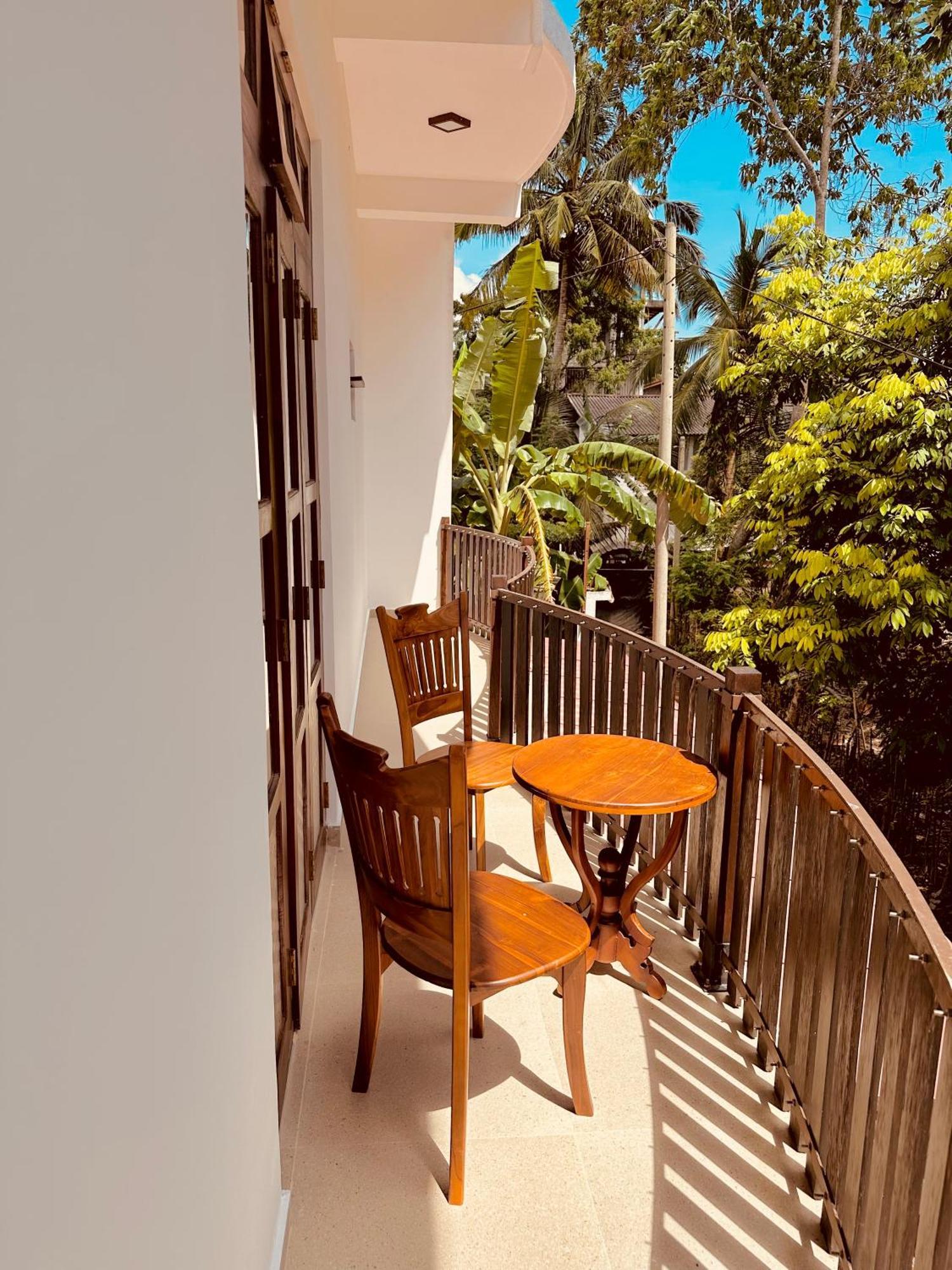 Riverwood Villa Weligama Exteriör bild